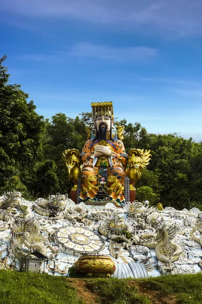 Jade Emperor statue — Stock Photo, Image