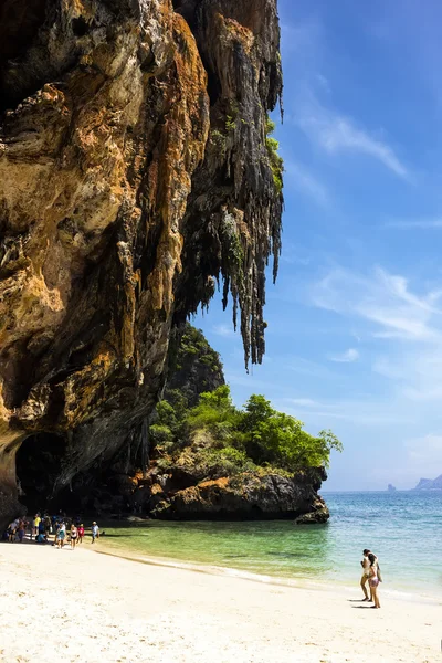 Phra Nang beach with cave — Stock Photo, Image