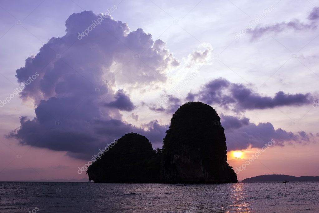 Cloud and sunset at Happy Island