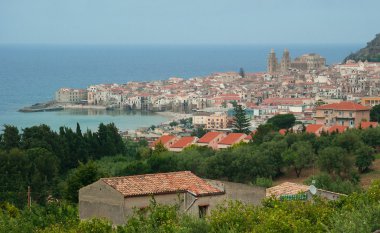 cefalu'nın panoramik manzarasını.