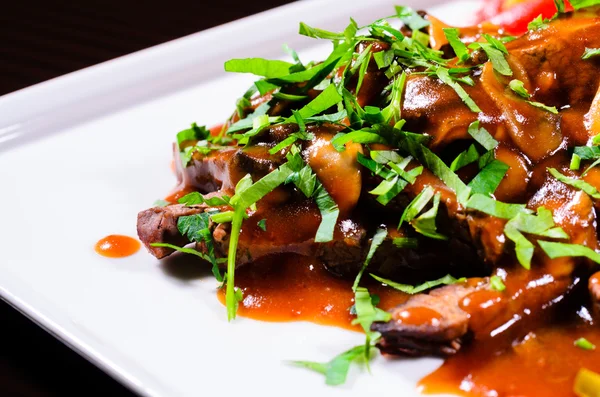 Beef with mushrooms — Stock Photo, Image