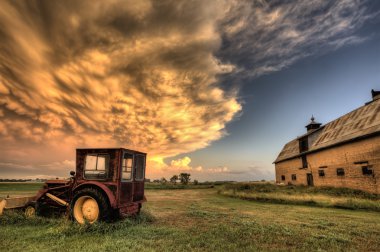 fırtına bulutları saskatchewan