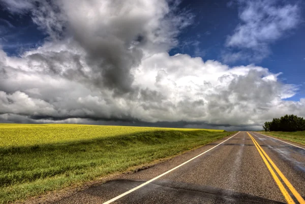 Fırtına bulutları saskatchewan — Stok fotoğraf