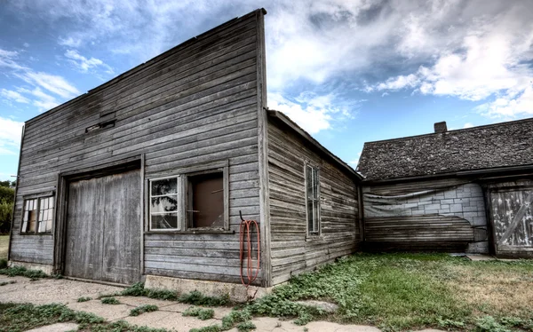 Oude verlaten gebouw — Stockfoto