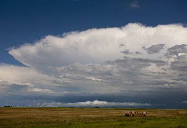 Prairie fırtına bulutları