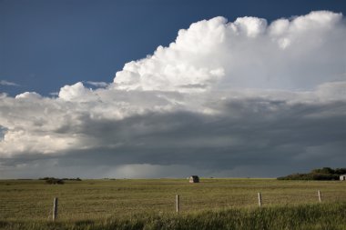 Prairie fırtına bulutları
