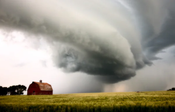 Prairie storm wolken — Stockfoto