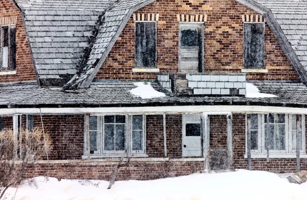 放棄された農場の家 — ストック写真