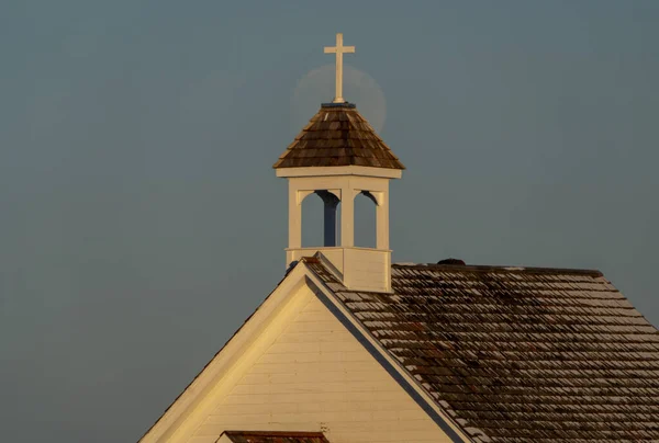 Moon Rising Prairie Country Church Canada — Stock Photo, Image