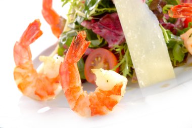 frash karides salatası