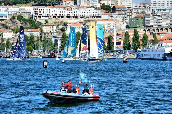 Catamarãs corrida — Fotografia de Stock