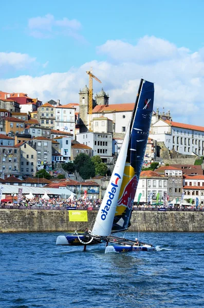 Catamarans racing — Stockfoto