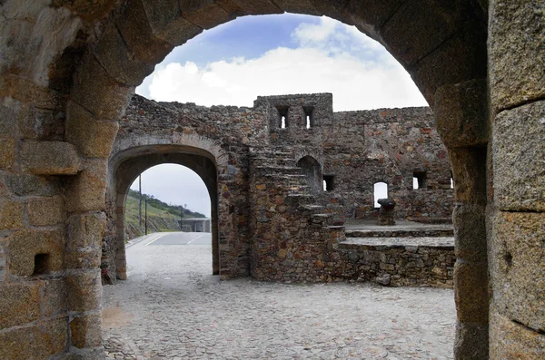 Marvão entrance gate — 图库照片