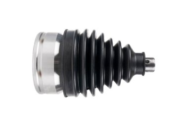 Araba CV ortak kiti. Sürücü şaftı beyaz arka planda izole edilmiş. Yeni sabit hız eklemleri. Yeni otomotiv CV eklemleri. Araba servisi veya bakım için yedek parça