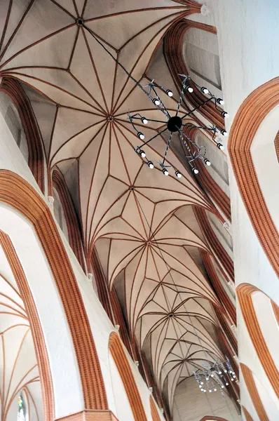 Detailed ceiling in Torun cathedral, Poland — Stock Photo, Image