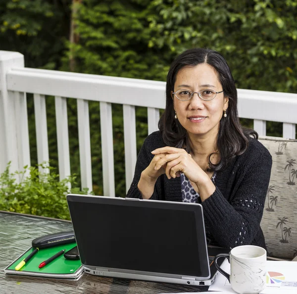 Outdoor Home Office — Stock Photo, Image