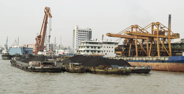 Solo da Terra Rara em Navios — Fotografia de Stock