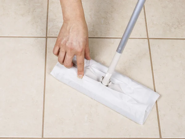 Cleaning Bathroom Tile — Stock Photo, Image