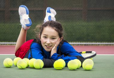 Açık Tenis eğlenmek için kız