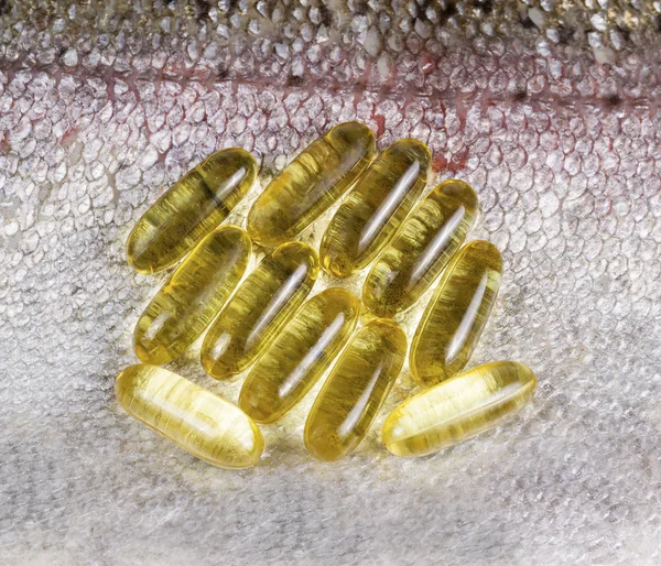 Suplemento diário Fish Oil Cápsulas — Fotografia de Stock