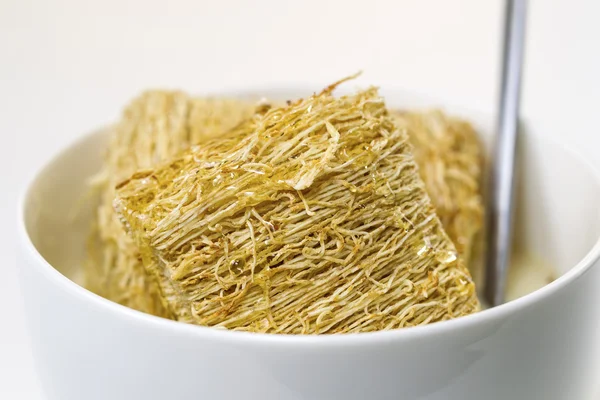 Whole grain Cereal and Honey ready for breakfast — Stock Photo, Image