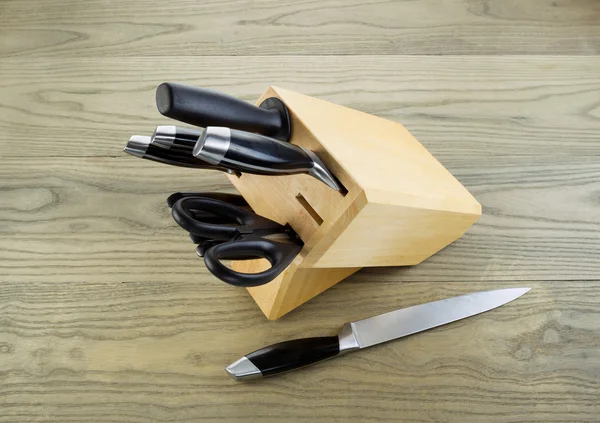 Kitchen Knives on Aged White Oak Ash — Stock Photo, Image