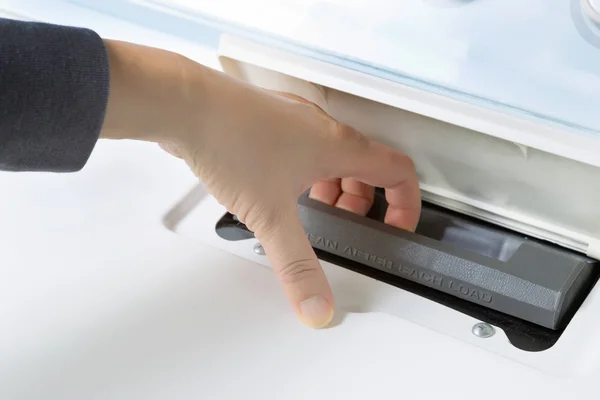 Removing Filter from Dryer Machine — Stock Photo, Image