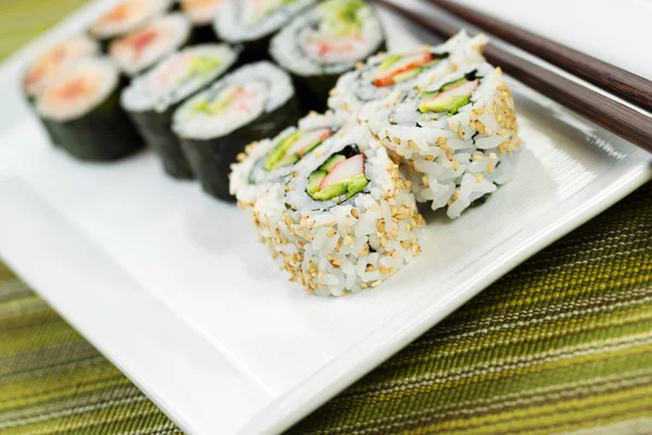 Čerstvé sushi california roll — Stock fotografie