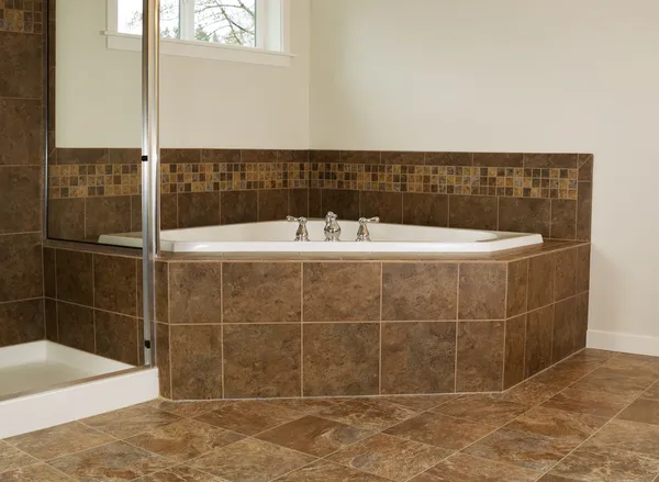 Master bathroom Soaking Tub — Stock Photo, Image