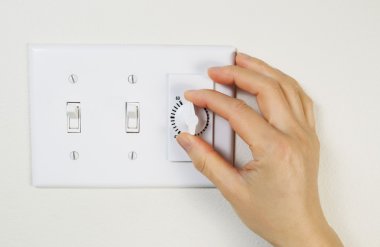 banyo için fan süreölçer ayarlama