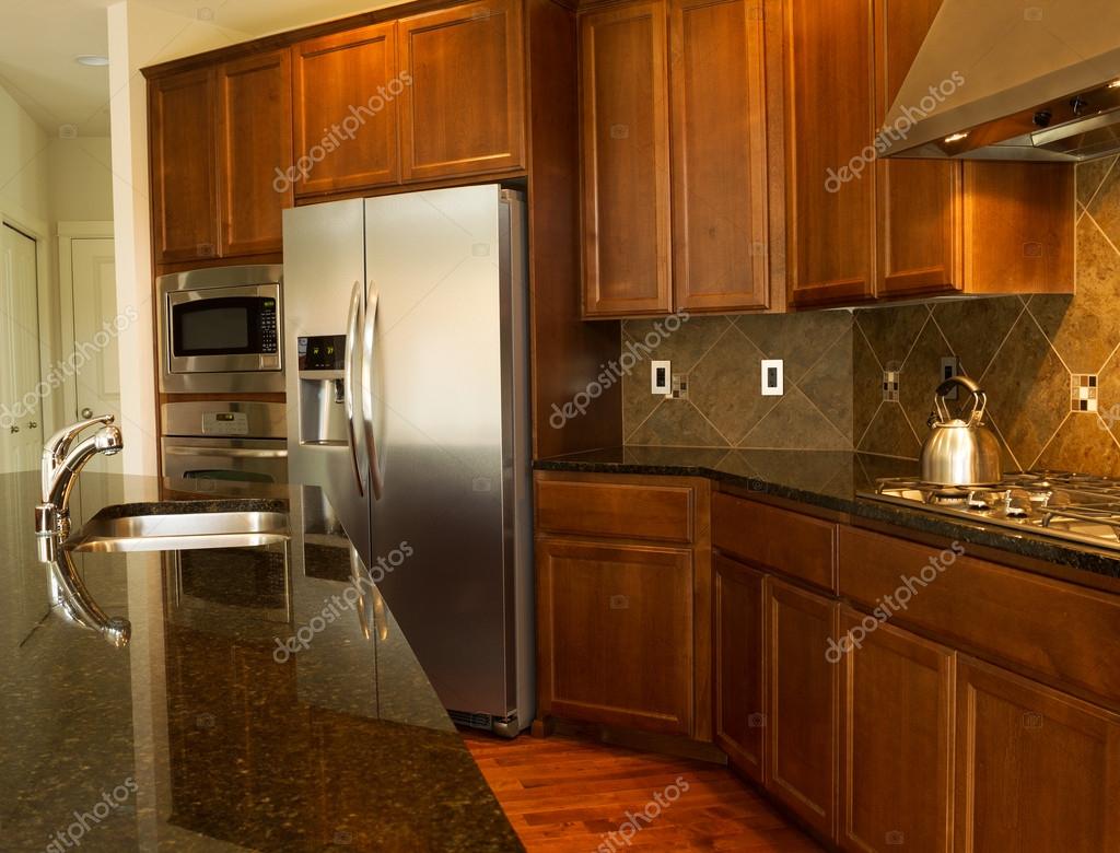 Walkway in to Modern Kitchen — Stock Photo © tab62 43075955