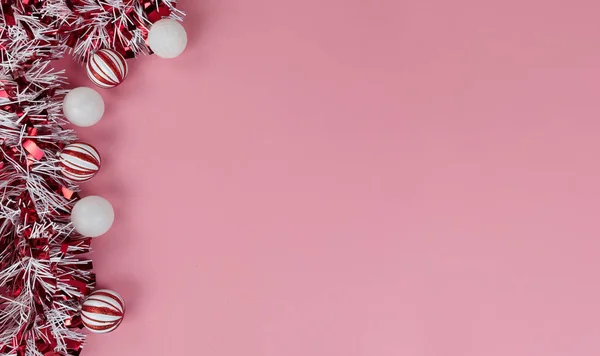 Vista Aerea Orpello Rosso Bianco Più Ornamenti Palla Ambiente Rosa — Foto Stock