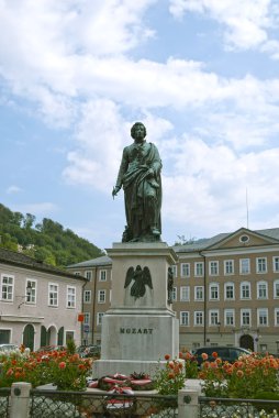 Salzburg Mozart'ın heykeli