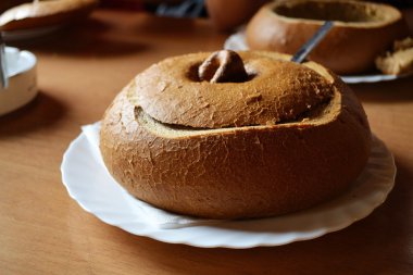 geleneksel mantar çorbası