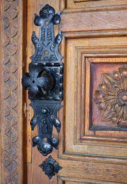 Mâner vechi de ușă metalică — Fotografie, imagine de stoc