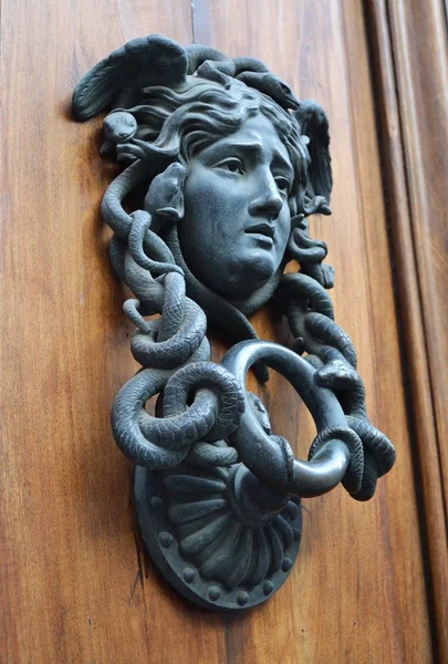 Poignée de porte antique décorative — Photo