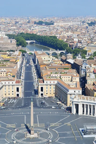 Praça São Pedro no Vaticano, Itália — Fotografia de Stock