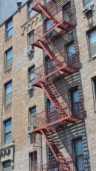 Fire escape, NYC — Stock Photo, Image
