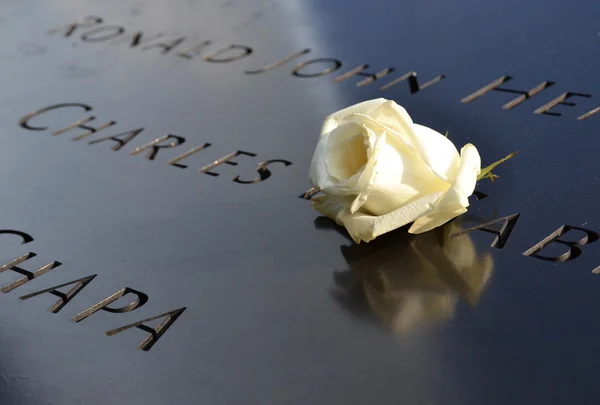 Меморіал на ground zero у Нью-Йорку Стокове Зображення