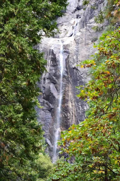 Yosemitský Vodopád Yosemitském Národním Parku Usa — Stock fotografie