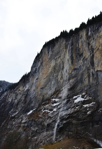 Cascada Staubbach Durante Invierno Lauterbrunnen Village Suiza — Foto de Stock