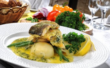 patates ile fileto balık