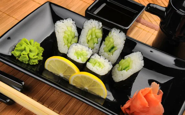Sushi rulle — Stockfoto