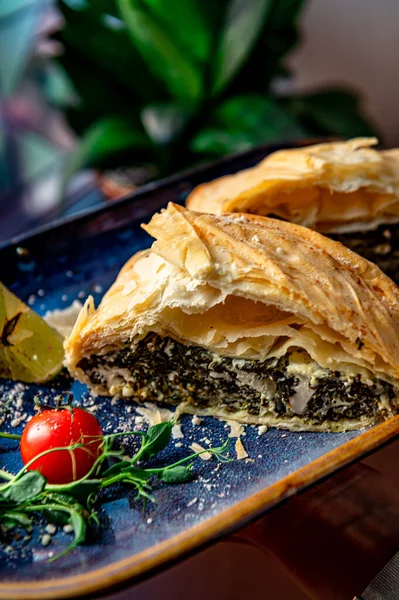 Homemade Puff Pastry Pie Spinach Cheese Healthy Food Photo Menu — Stock Photo, Image