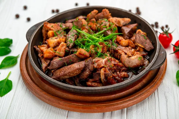Vlees Groenten Koekenpan Eten Serveren Een Restaurant — Stockfoto