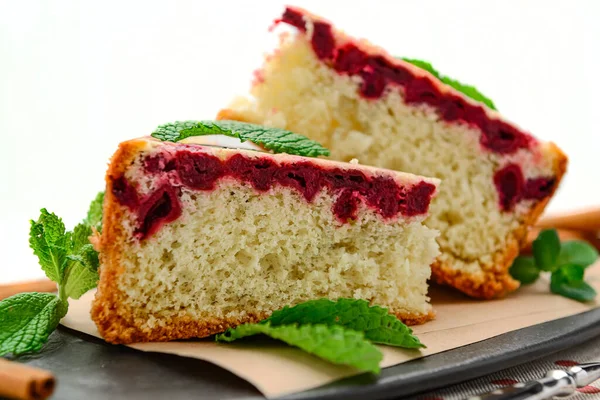 Sponge Cake Cherries Cinnamon Piece Cherry Pie — Stock Photo, Image