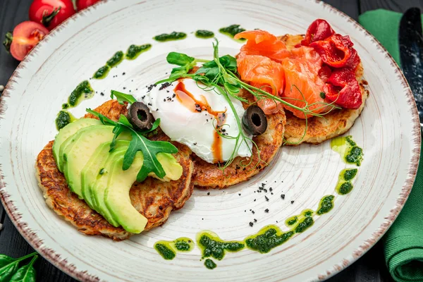 Potatoes Pancakes Hash Brown Hashbrown Feta Cheese Salted Salmon Chopped — Stock Photo, Image