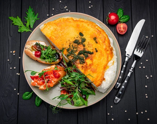 Ovos Mexidos Franceses Omelete Receita Madam Poulard Com Brancos Chicoteados — Fotografia de Stock
