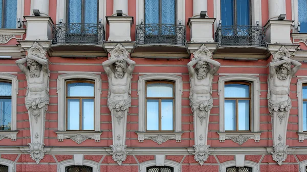 Beloselsky Belozersky Palace Facade Atlantes Figures Balconies Petersburg Russia — Stock Photo, Image
