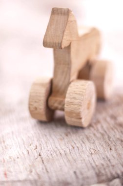 Ahşap çevre dostu oyuncak Eğer at formu